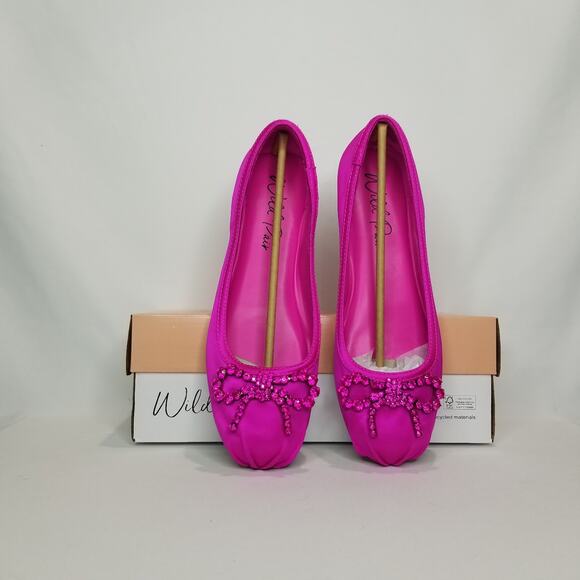 Wild Pair Essense Studded Bow Flats - Picture 3 of 6